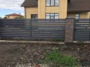 Забор жалюзи 72 метра фото в Семёнове