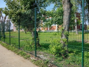 3D заборы для школы 90 метров фото в Семёнове